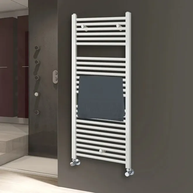 RADIADOR TOALLERO AGUA BASIC BAALNEO AMBIENTE 1