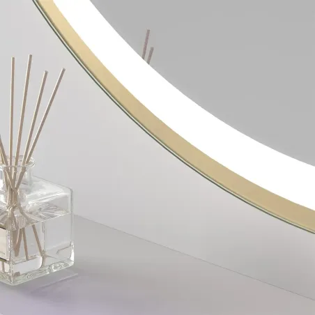 DETALLE ESPEJO DE BAÑO CON LUZ LED BURDEOS DYLED