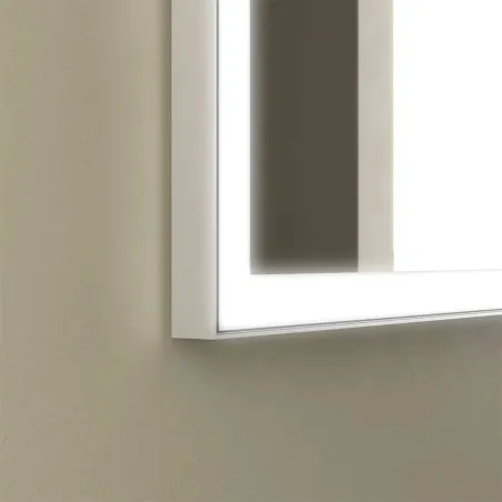 DETALLE LUZ ESPEJO BAÑO CON LUZ MEMPHIS SALGAR