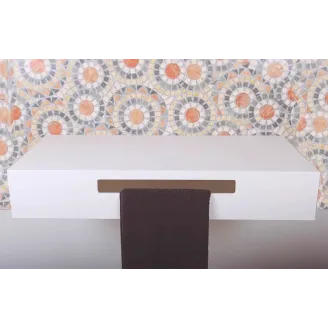 ENCIMERA SOLID SURFACE A MEDIDA ESTANTE CON FALDON BAALNEO