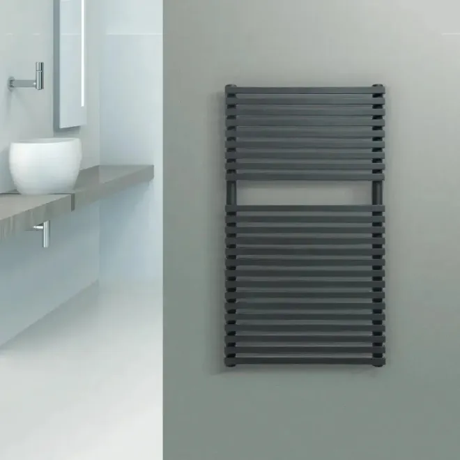 RADIADOR TOALLERO AGUA ISOI NEGRO MATE CICSA